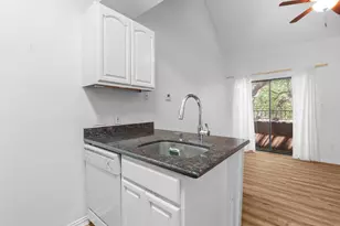 2714 Nueces St, Austin, TX 78705 - Photo 9