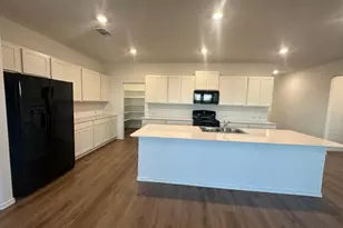 1018 Ascari Ct, Hutto, TX 78634 - Photo 13