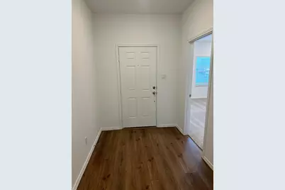1018 Ascari Court, Hutto, TX 78634 - Photo 5