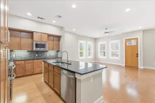 2520 Bluebonnet Dr, Austin, TX 78704 - Photo 7