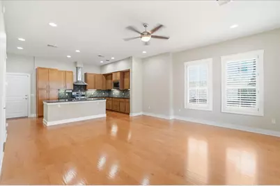 2520 Bluebonnet Drive #40, Austin, TX 78704 - Photo 5