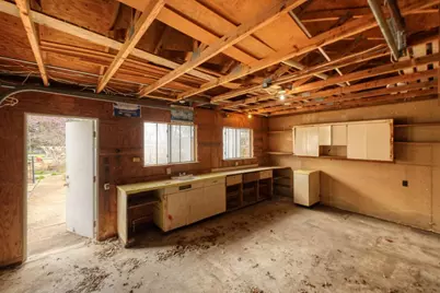 804 Main Street, Liberty Hill, TX 78642 - Photo 27