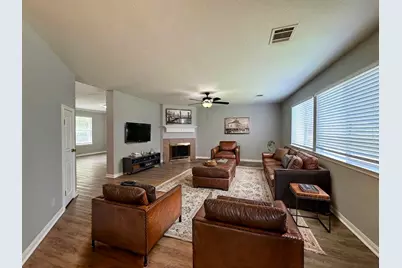 1009 Rutgers Drive, Pflugerville, TX 78660 - Photo 11