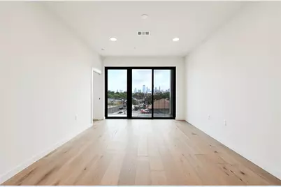 2209 S 1st Street #309, Austin, TX 78704 - Photo 9