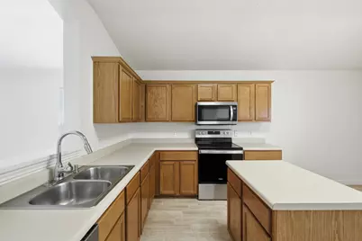 3357 Pioneer Crossing Drive, Round Rock, TX 78665 - Photo 5