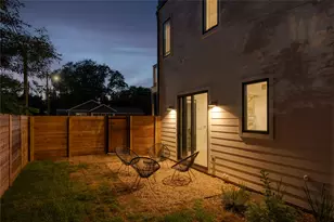 87 Chalmers Ave, Austin, TX 78702 - Photo 23