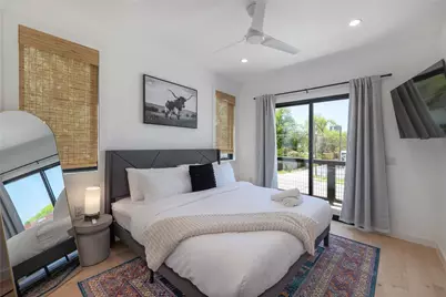 87 Chalmers Avenue, Austin, TX 78702 - Photo 11