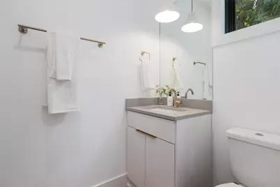 87 Chalmers Avenue, Austin, TX 78702 - Photo 13