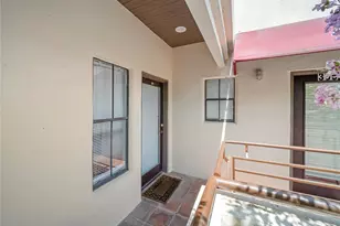 712 Graham Pl, Austin, TX 78705 - Photo 5
