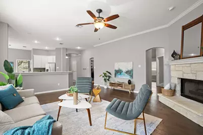 7008 W Magic Mountain Lane, Round Rock, TX 78681 - Photo 13