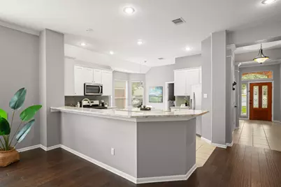 7008 W Magic Mountain Lane, Round Rock, TX 78681 - Photo 11