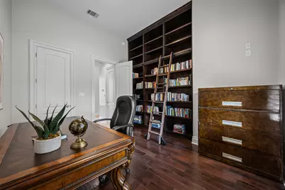 9008 Thickwoods Cove, Austin, TX 78735 - Photo 15