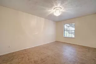 10509 Doering Ln, Austin, TX 78750 - Photo 9