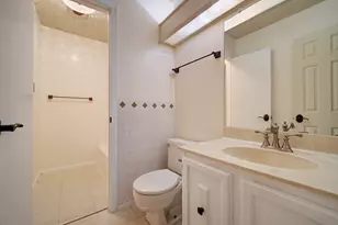 10509 Doering Ln, Austin, TX 78750 - Photo 17