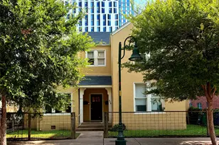 610 W 23rd St, Austin, TX 78705 - Photo 1