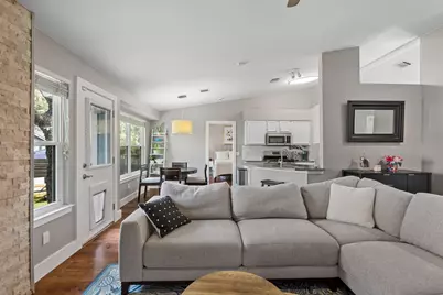 7018 Tesoro Trail, Austin, TX 78729 - Photo 15