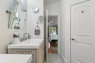 7018 Tesoro Trail, Austin, TX 78729 - Photo 19