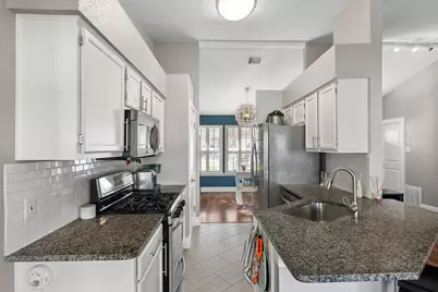 7018 Tesoro Trail, Austin, TX 78729 - Photo 9