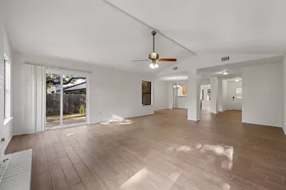 11464 Bristle Oak Trail, Austin, TX 78750 - Photo 9
