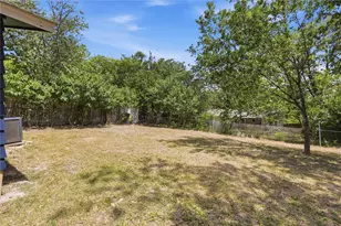 6807 La Salle Dr, Austin, TX 78723 - Photo 31
