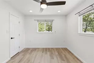 6807 La Salle Dr, Austin, TX 78723 - Photo 23