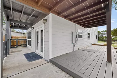 1070 Timberlane Drive, Canyon Lake, TX 78133 - Photo 11
