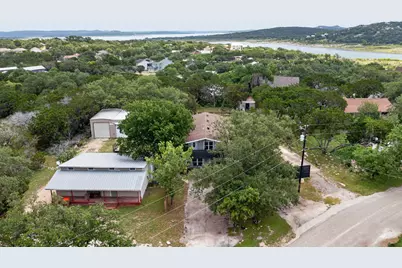 1070 Timberlane Drive, Canyon Lake, TX 78133 - Photo 7