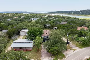 1070 Timberlane Dr, Canyon Lake, TX 78133 - Photo 7