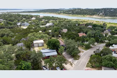 1070 Timberlane Drive, Canyon Lake, TX 78133 - Photo 5