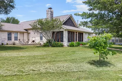 1542 County Road 451, Coupland, TX 78615 - Photo 7
