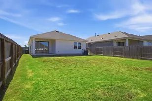 104 Ladolia Ln, San Marcos, TX 78666 - Photo 15