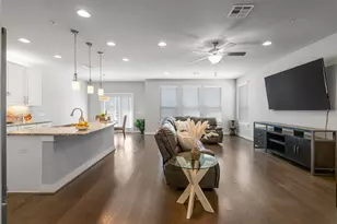 207 Bridgeford Dr, Austin, TX 78745 - Photo 3