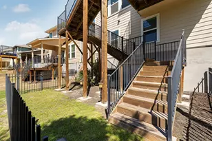 207 Bridgeford Dr, Austin, TX 78745 - Photo 31