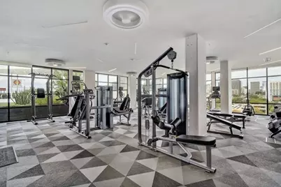 800 Embassy Drive #605, Austin, TX 78702 - Photo 3