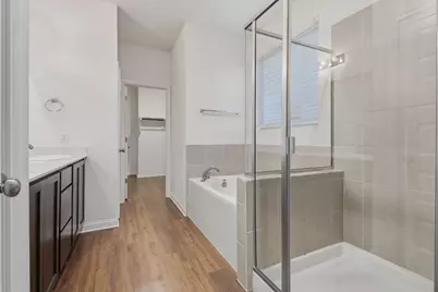 8001 Dampton Lane, Austin, TX 78744 - Photo 15