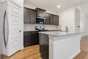 8001 Dampton Ln, Austin, TX 78744 - Photo 7