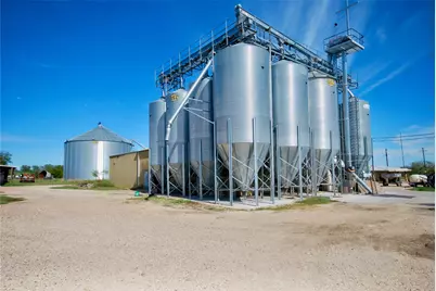 6022 Fm 532 Road, Moulton, TX 77975 - Photo 15