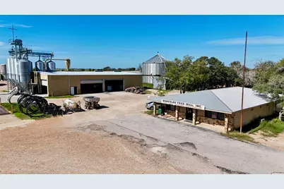 6022 Fm 532 Road, Moulton, TX 77975 - Photo 1