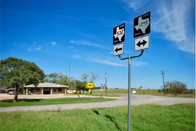 6022 Fm 532 Road, Moulton, TX 77975 - Photo 3