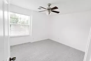 10528 Dunham Forest Rd, Austin, TX 78717 - Photo 9