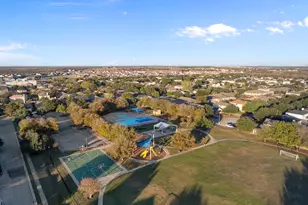17813 Floribundas Ln, Elgin, TX 78621 - Photo 33