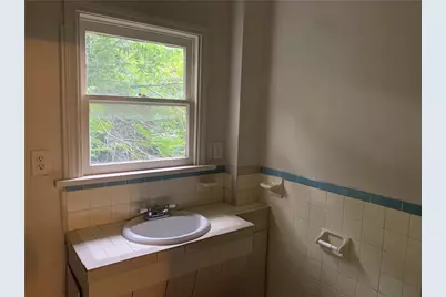 1604 Water Street, Bastrop, TX 78602 - Photo 11