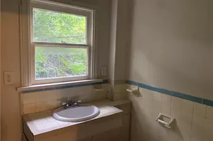 1604 Water St, Bastrop, TX 78602 - Photo 11