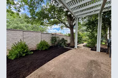 31 Lost Meadow Trail, The Hills, TX 78738 - Photo 29
