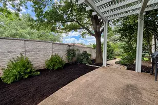 31 Lost Meadow Trail, The Hills, TX 78738 - Photo 29