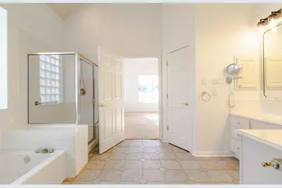 31 Lost Meadow Trail, The Hills, TX 78738 - Photo 21