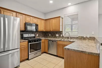 5708 W Gate Boulevard, Austin, TX 78745 - Photo 7