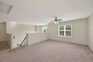 125 Hometown Pkwy, Kyle, TX 78640 - Photo 21