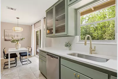 5306 Wellington Drive, Austin, TX 78723 - Photo 3