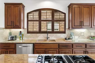 13100 Country Trails Ln, Austin, TX 78732 - Photo 11